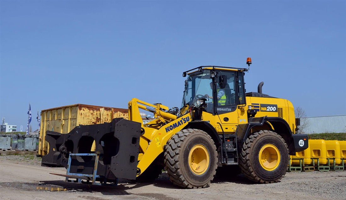 WA200-8E0